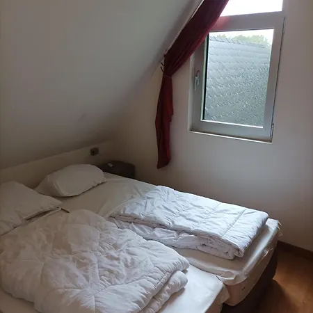 木屋 Terrasses De 141 马尔梅迪