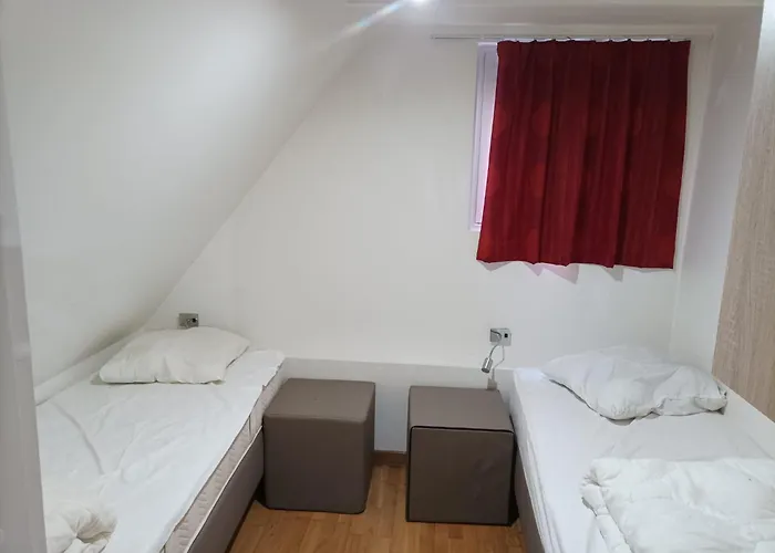 Terrasses De 141 Chalet *